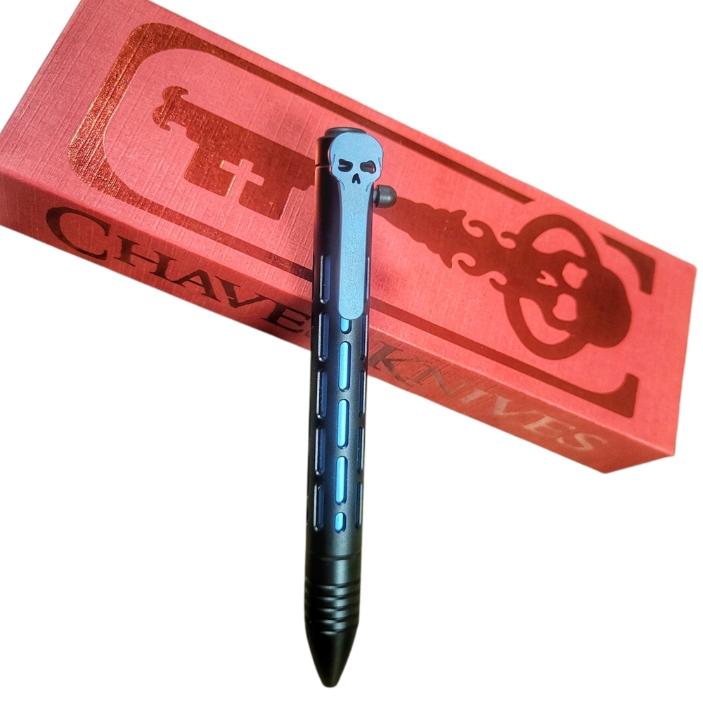 Chaves Knives // Vertical Lines Clicker Pen // Exclusive Black & Blue Ano - Picture 5 of 16